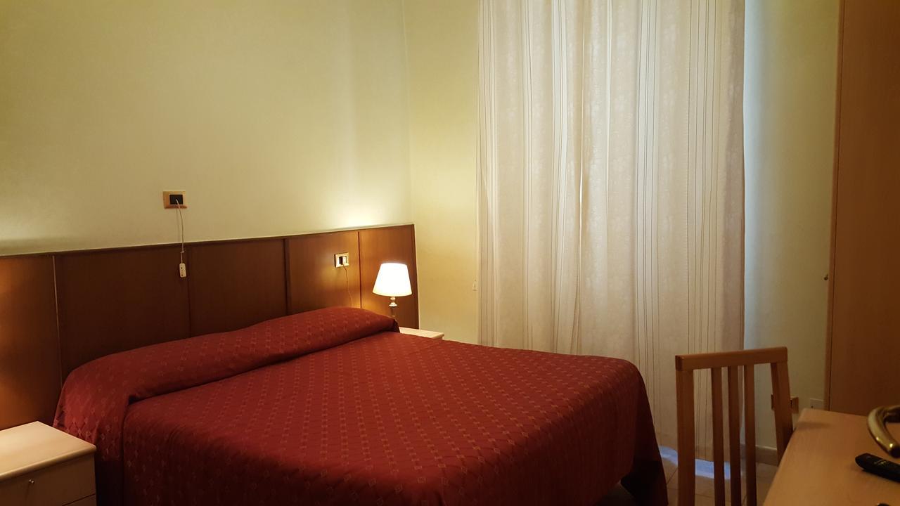 Rosetta Hotel Rome Bagian luar foto