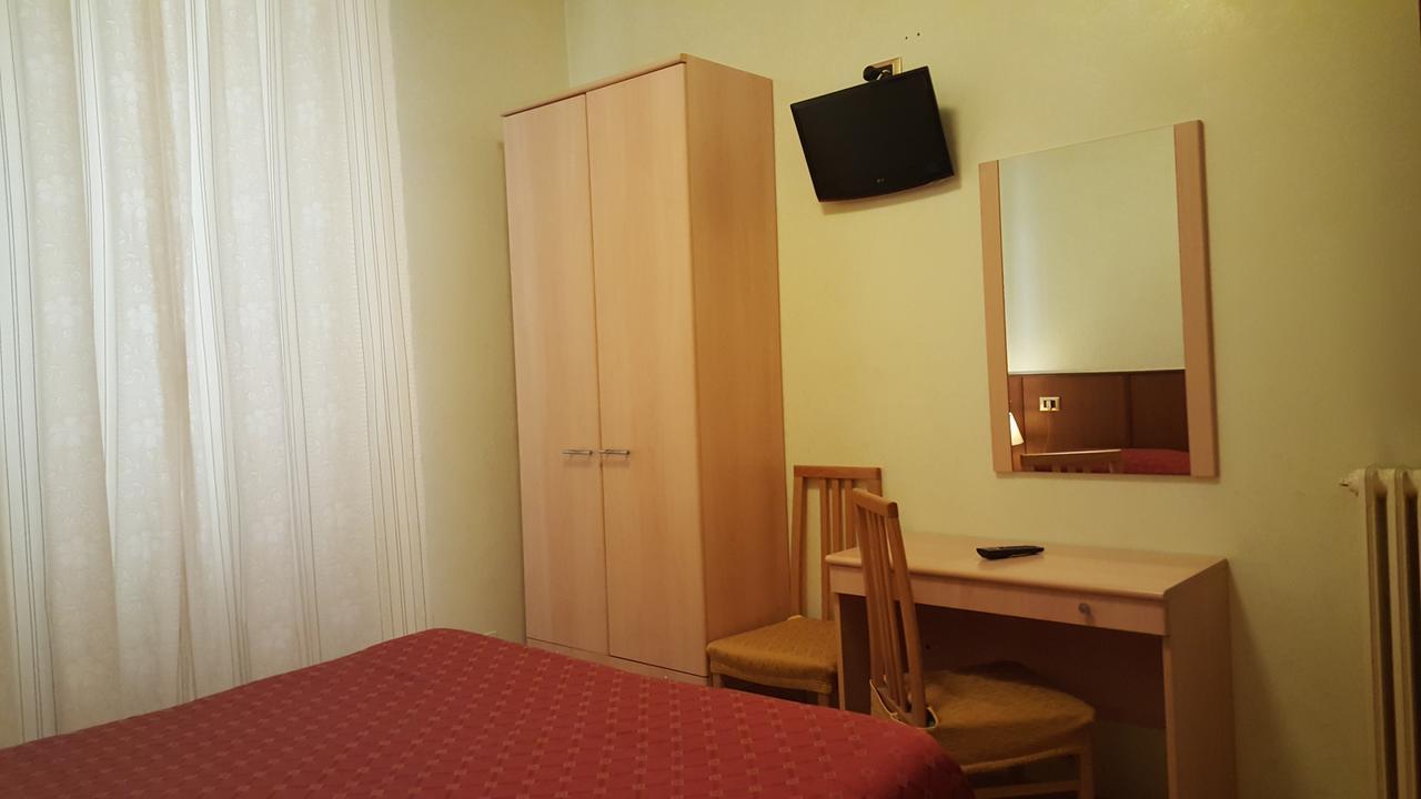 Rosetta Hotel Rome Bagian luar foto